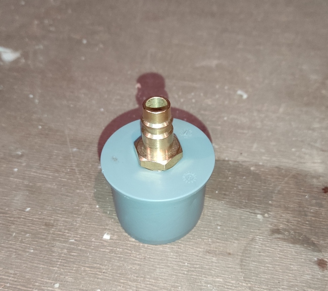 Compressed air connector
